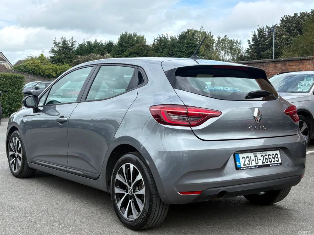 Renault Clio Hatchback, Petrol, 2023, Grey