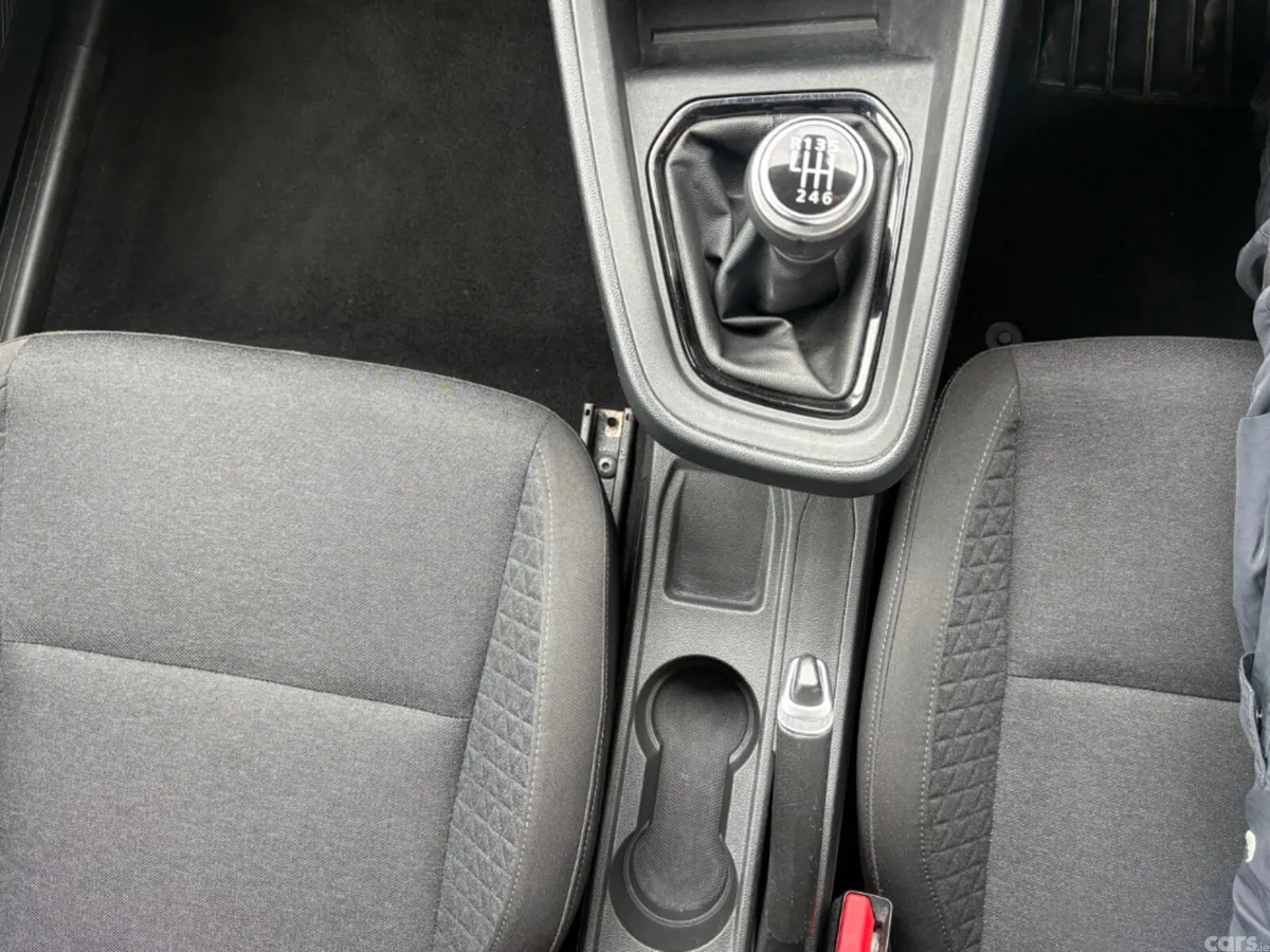 Renault Clio Hatchback, Petrol, 2023, Grey