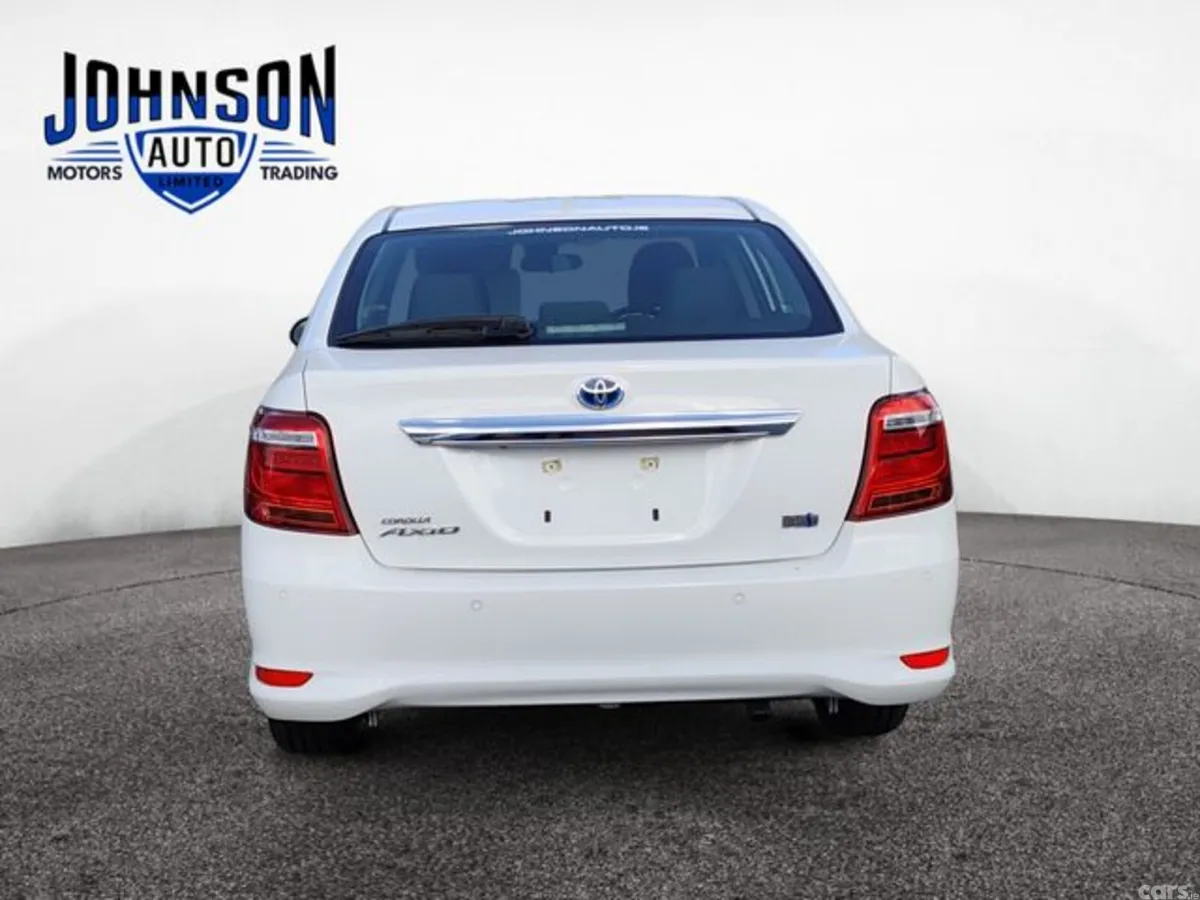 Toyota Corolla Saloon, Petrol, 2020, White