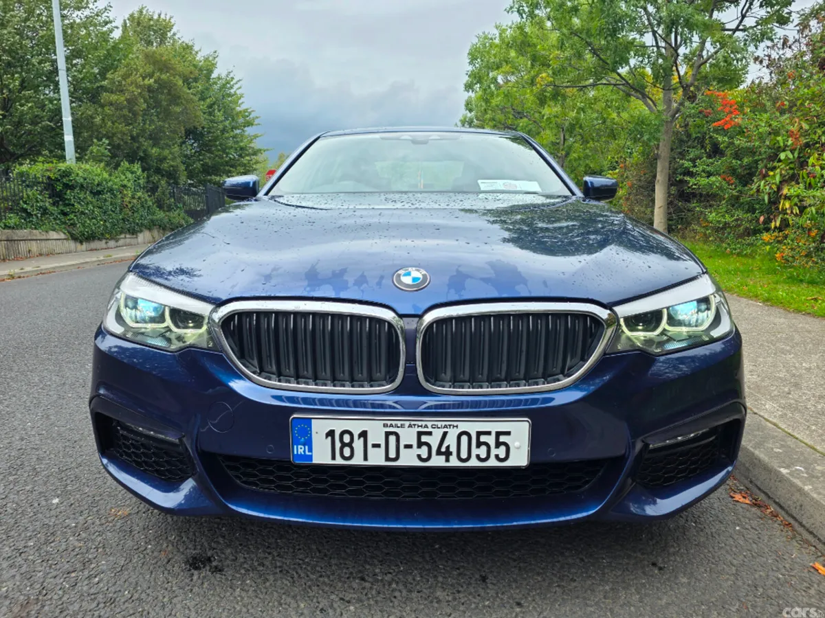 BMW 5-Series Saloon, Petrol Plug-in Hybrid, 2018, Blue