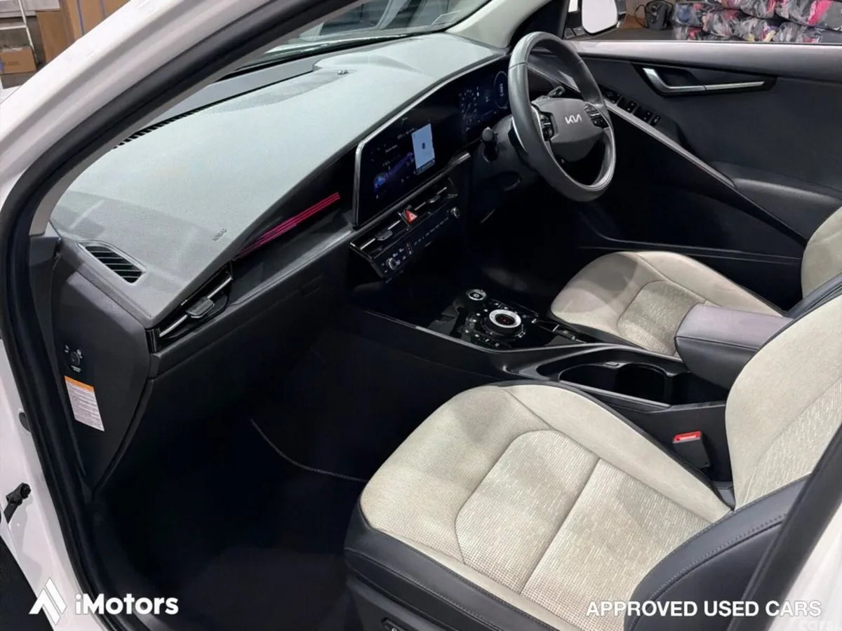 Kia Niro SUV, Electric, 2024, White