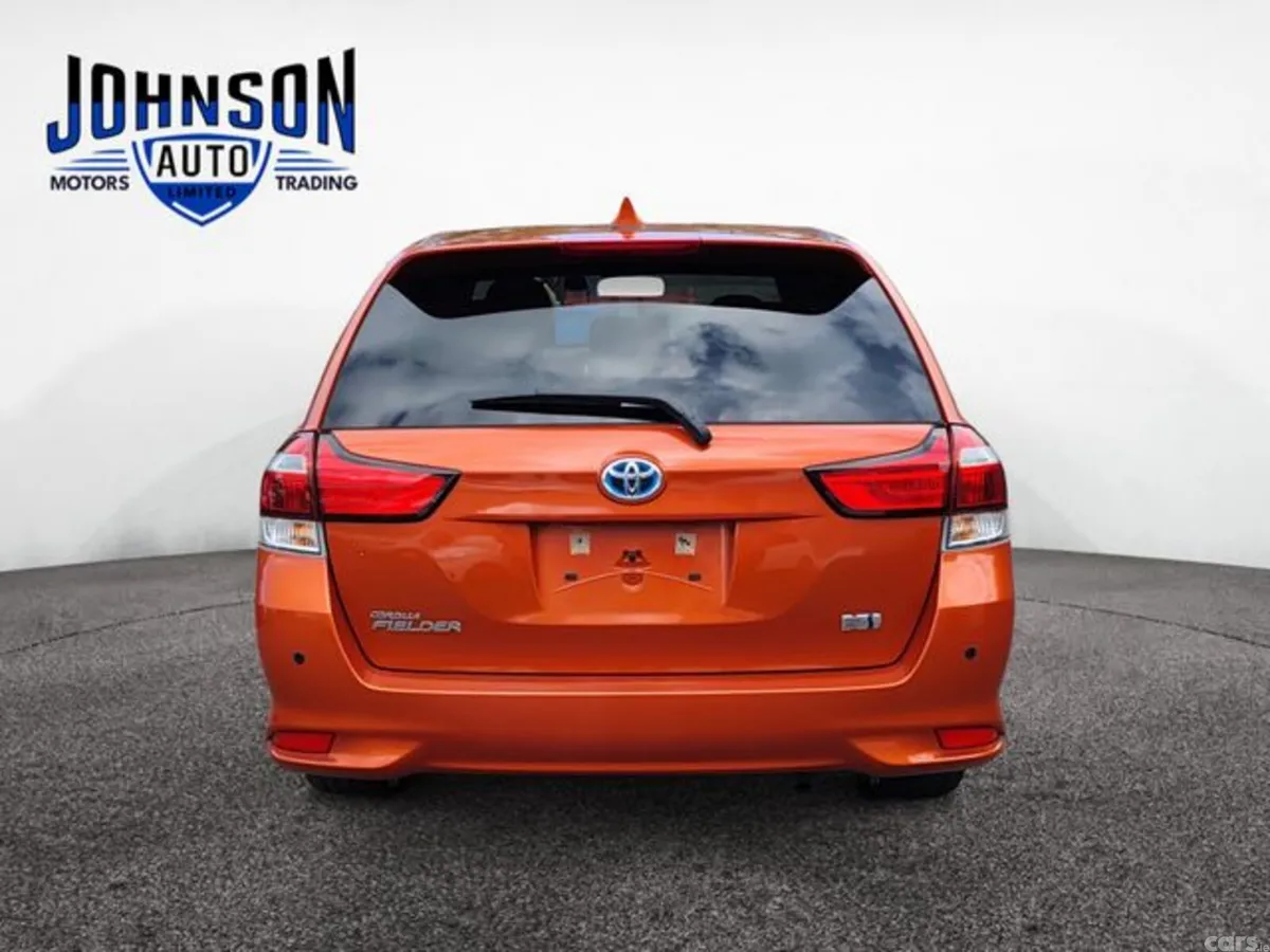 Toyota Corolla Estate, Petrol Hybrid, 2018, Orange