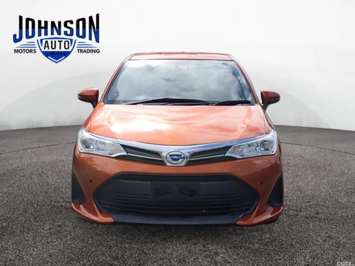 Toyota Corolla Estate, Petrol Hybrid, 2018, Orange
