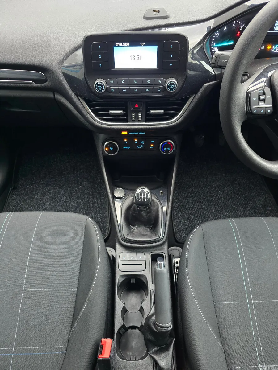Ford Fiesta Hatchback, Petrol, 2019, Blue