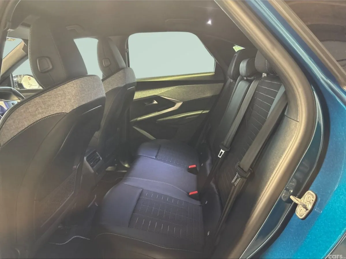 Peugeot 3008 MPV, Petrol Hybrid, 2025, Blue