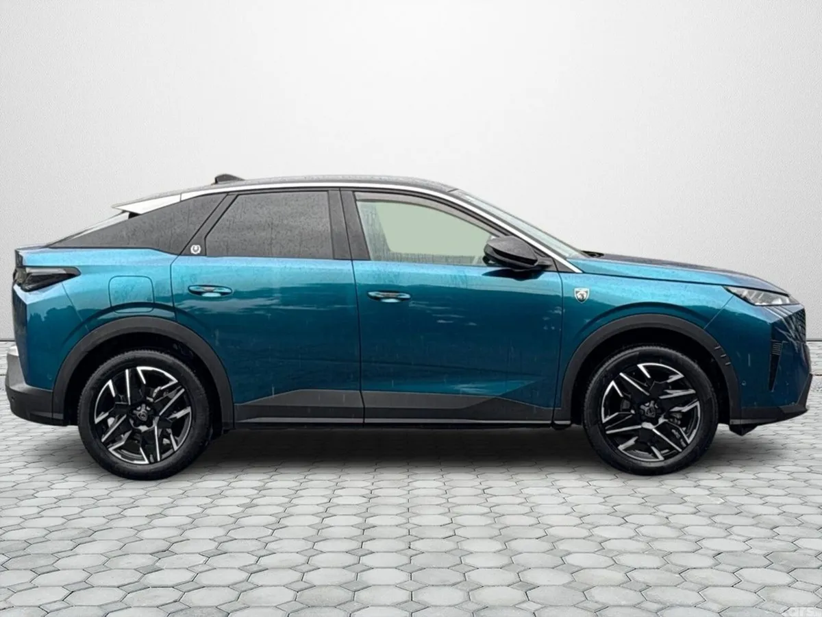 Peugeot 3008 MPV, Petrol Hybrid, 2025, Blue