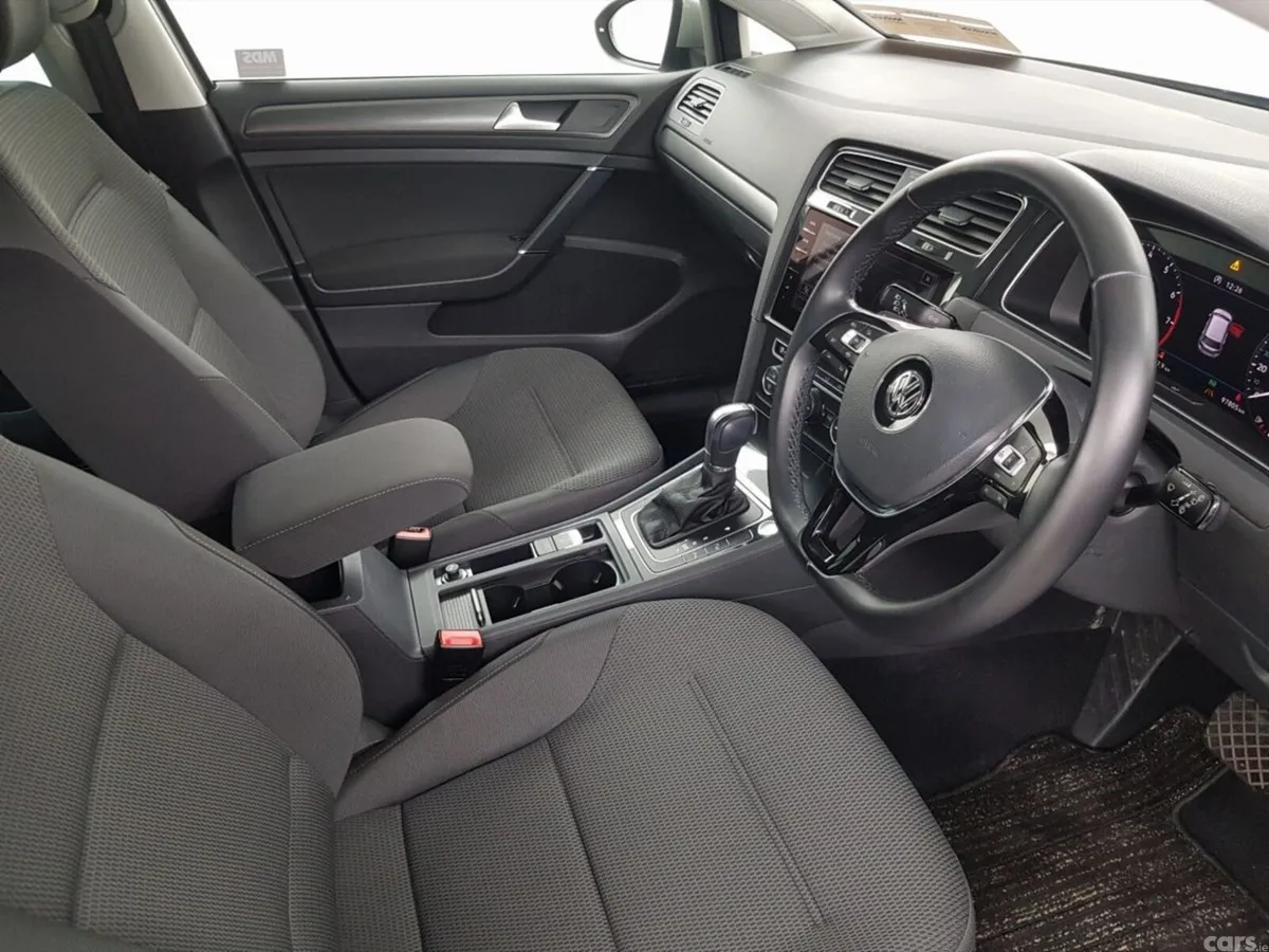 Volkswagen Golf Hatchback, Petrol, 2019, Grey