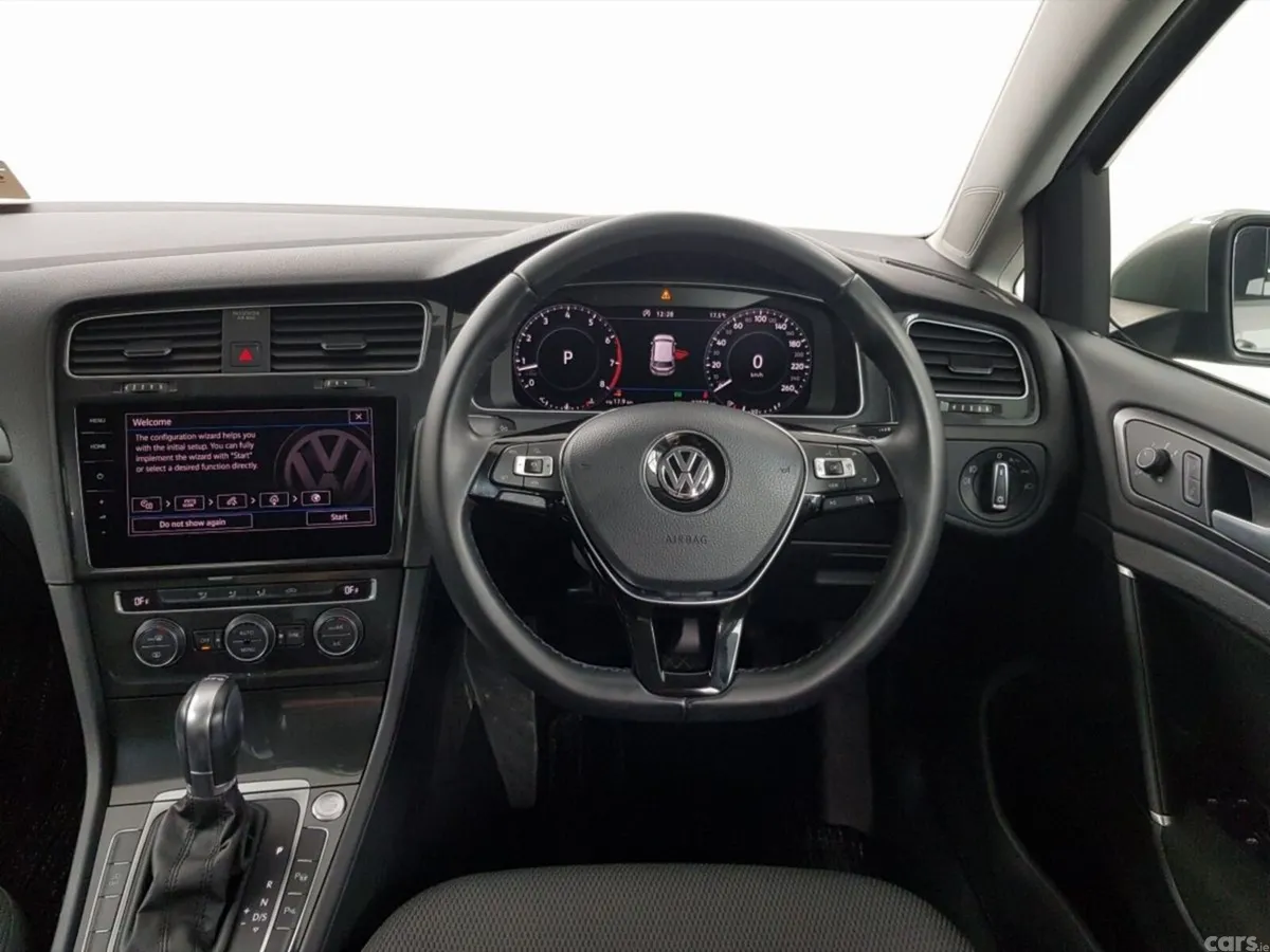 Volkswagen Golf Hatchback, Petrol, 2019, Grey