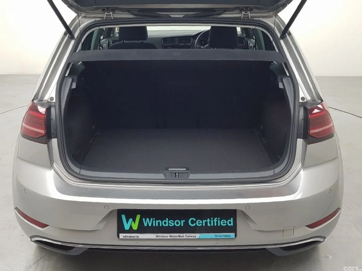 Volkswagen Golf Hatchback, Petrol, 2019, Grey
