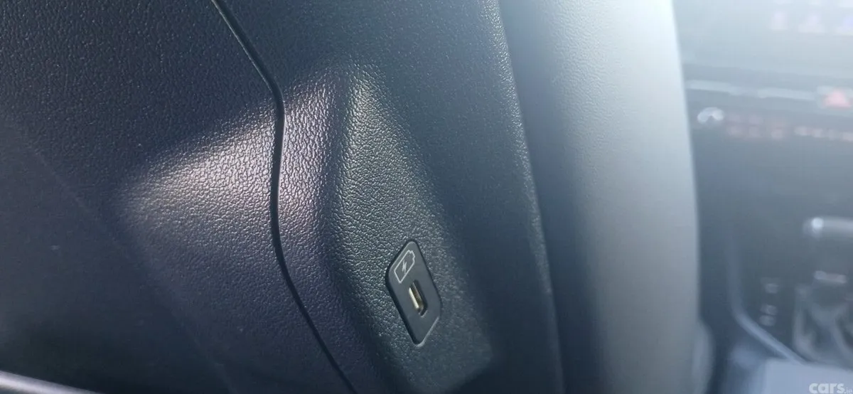 Kia Niro SUV, Petrol Hybrid, 2026, Grey