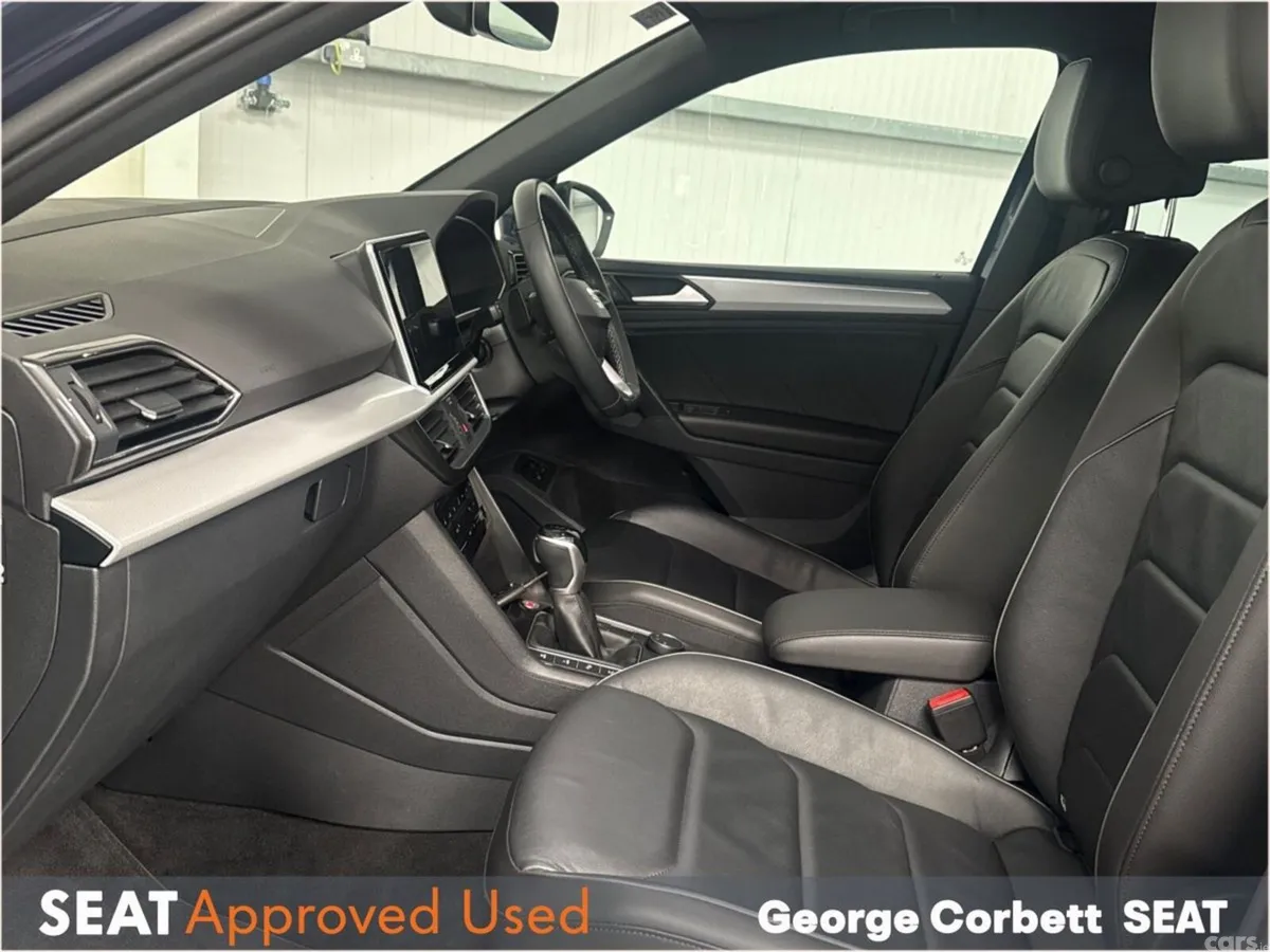 SEAT Tarraco Estate, Petrol Plug-in Hybrid, 2022, Blue