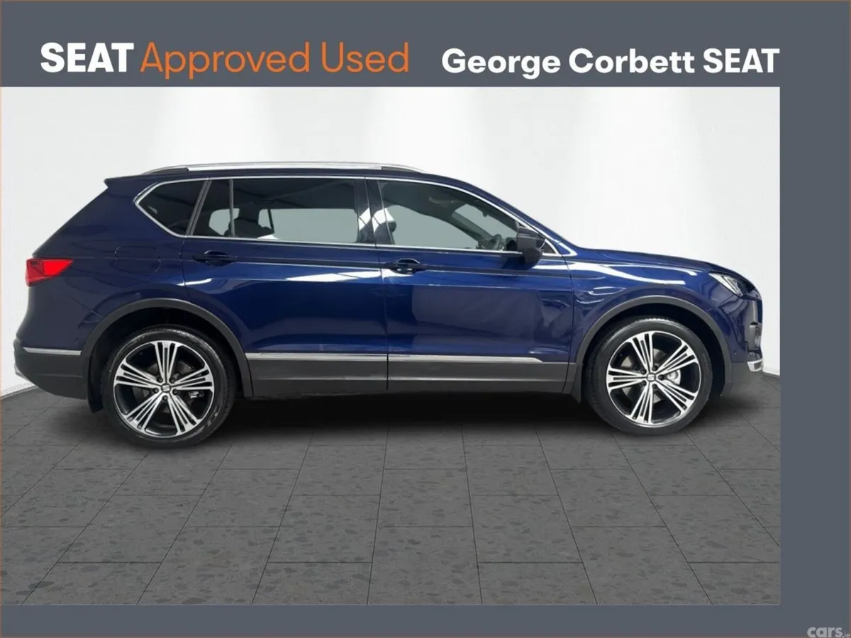 SEAT Tarraco Estate, Petrol Plug-in Hybrid, 2022, Blue