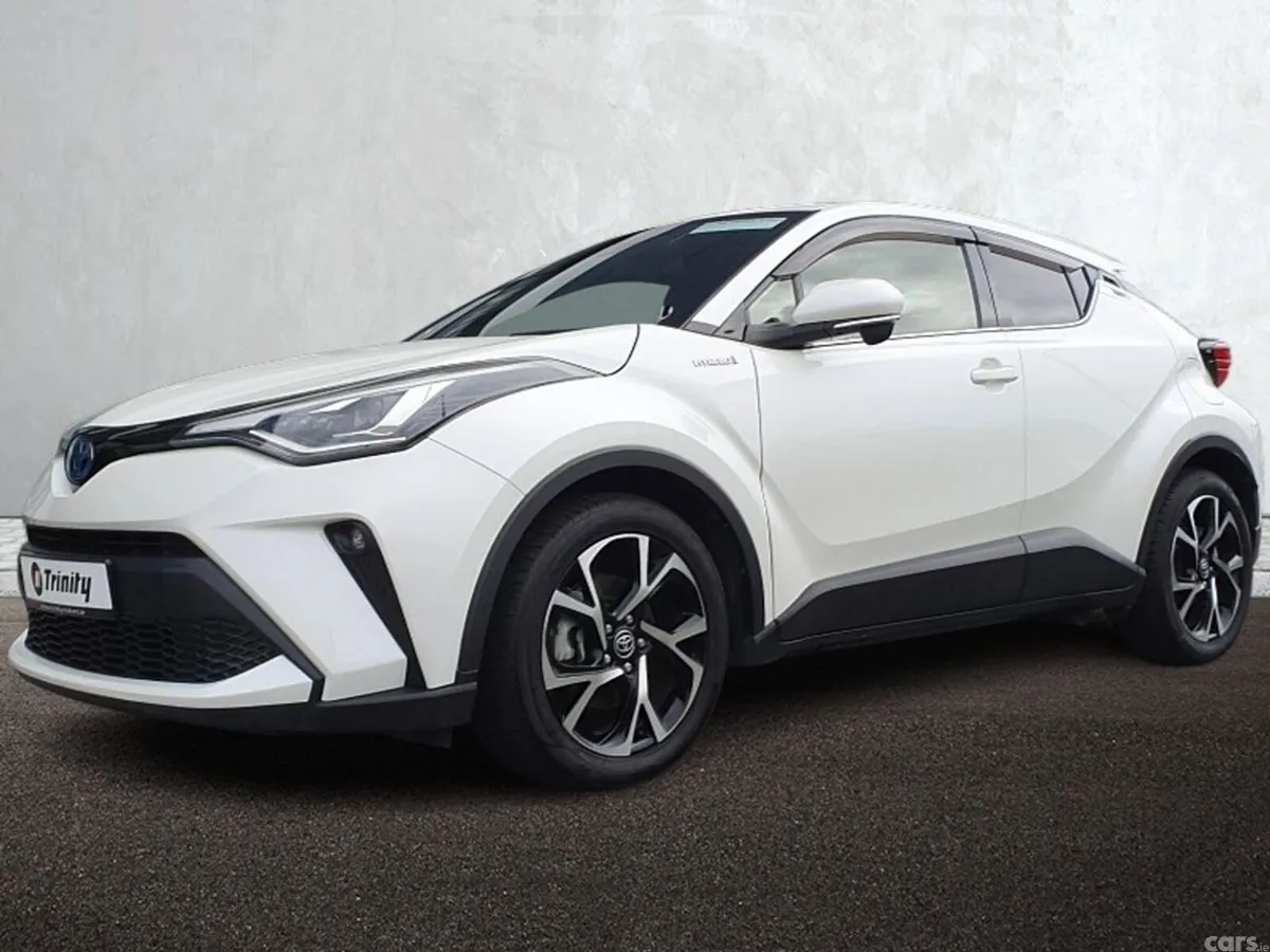 Toyota C-HR SUV, Petrol Hybrid, 2019, White
