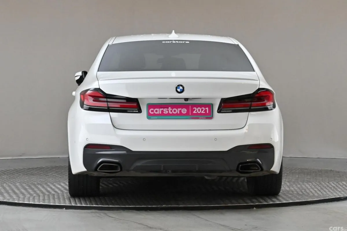 BMW 5-Series Saloon, Diesel, 2022, White