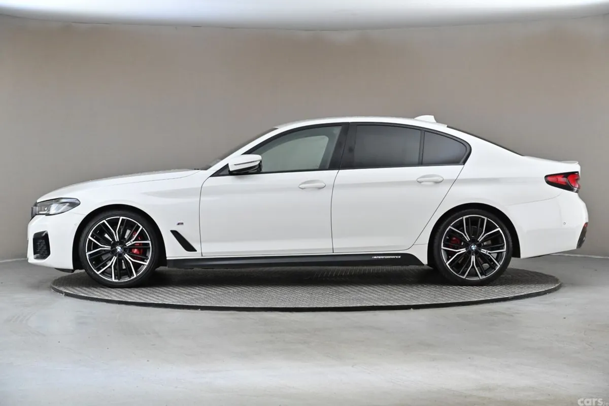 BMW 5-Series Saloon, Diesel, 2022, White