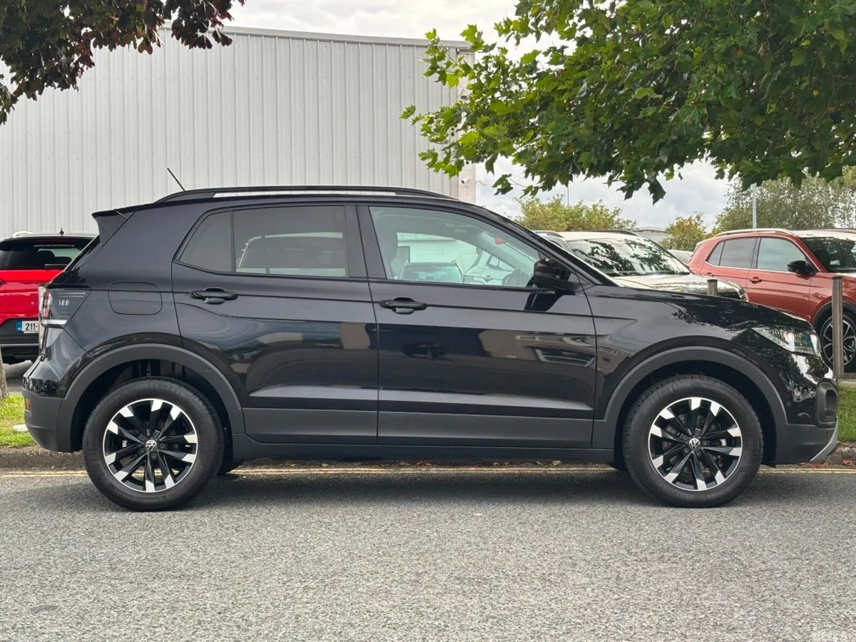 Volkswagen T-Cross SUV, Petrol, 2022, Black