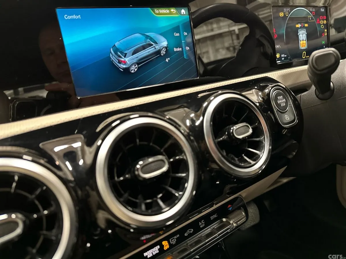 Mercedes-Benz A-Class Hatchback, Petrol, 2019, Silver
