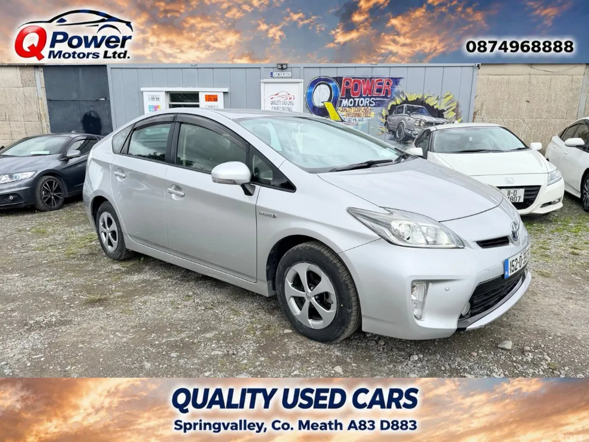 Toyota Prius Hatchback, Petrol Hybrid, 2015, Silver