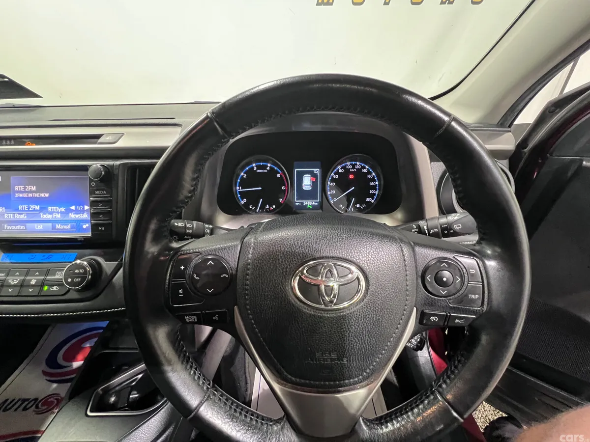Toyota RAV4 SUV, Diesel, 2017, Red