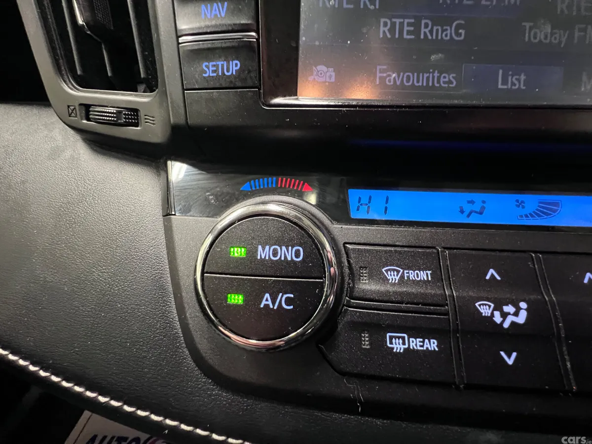 Toyota RAV4 SUV, Diesel, 2017, Red