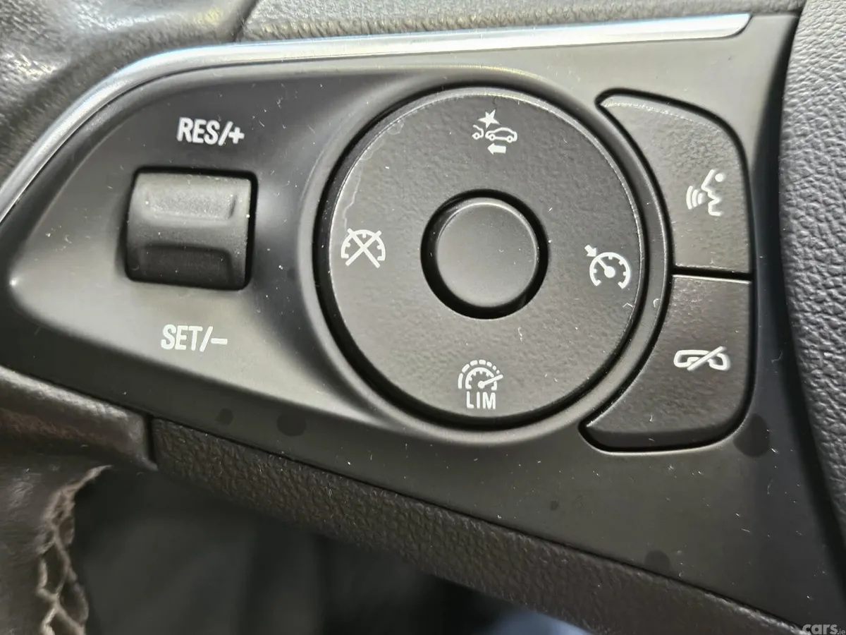 Opel Insignia Estate, Diesel, 2020, Grey