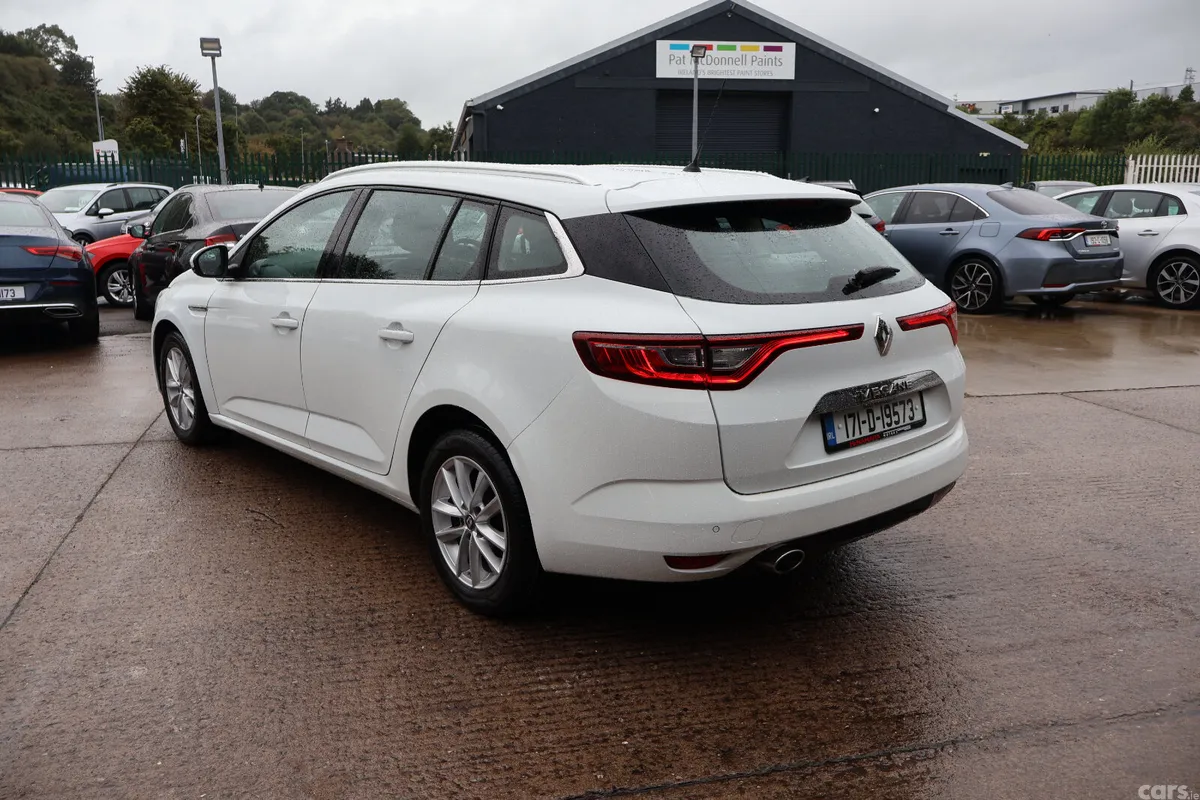 Renault Megane Estate, Diesel, 2017, White