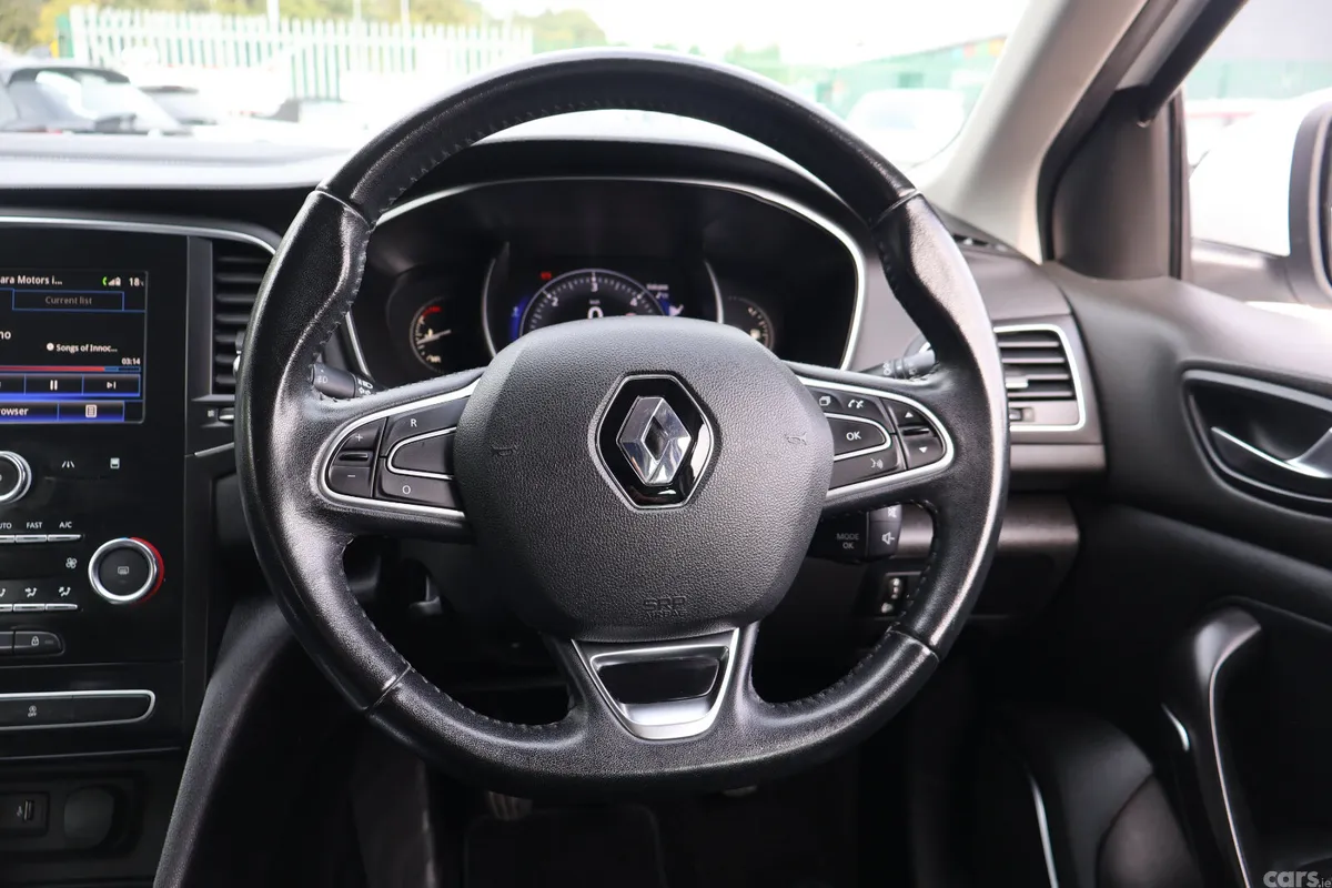 Renault Megane Estate, Diesel, 2017, White