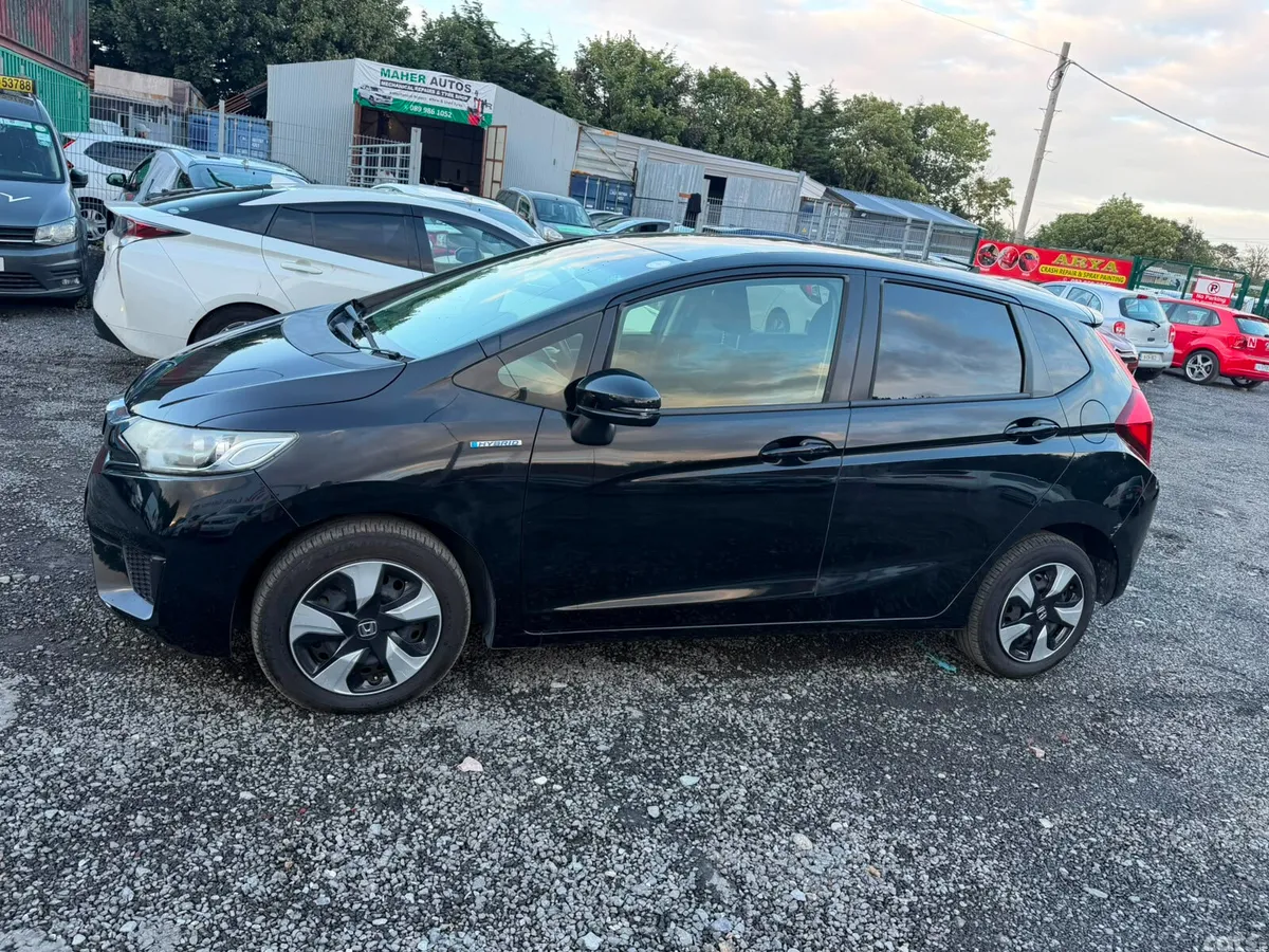 Honda Fit Hatchback, Petrol Hybrid, 2016, Black