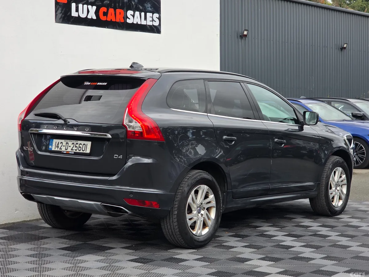 Volvo XC60 SUV, Diesel, 2014, Grey