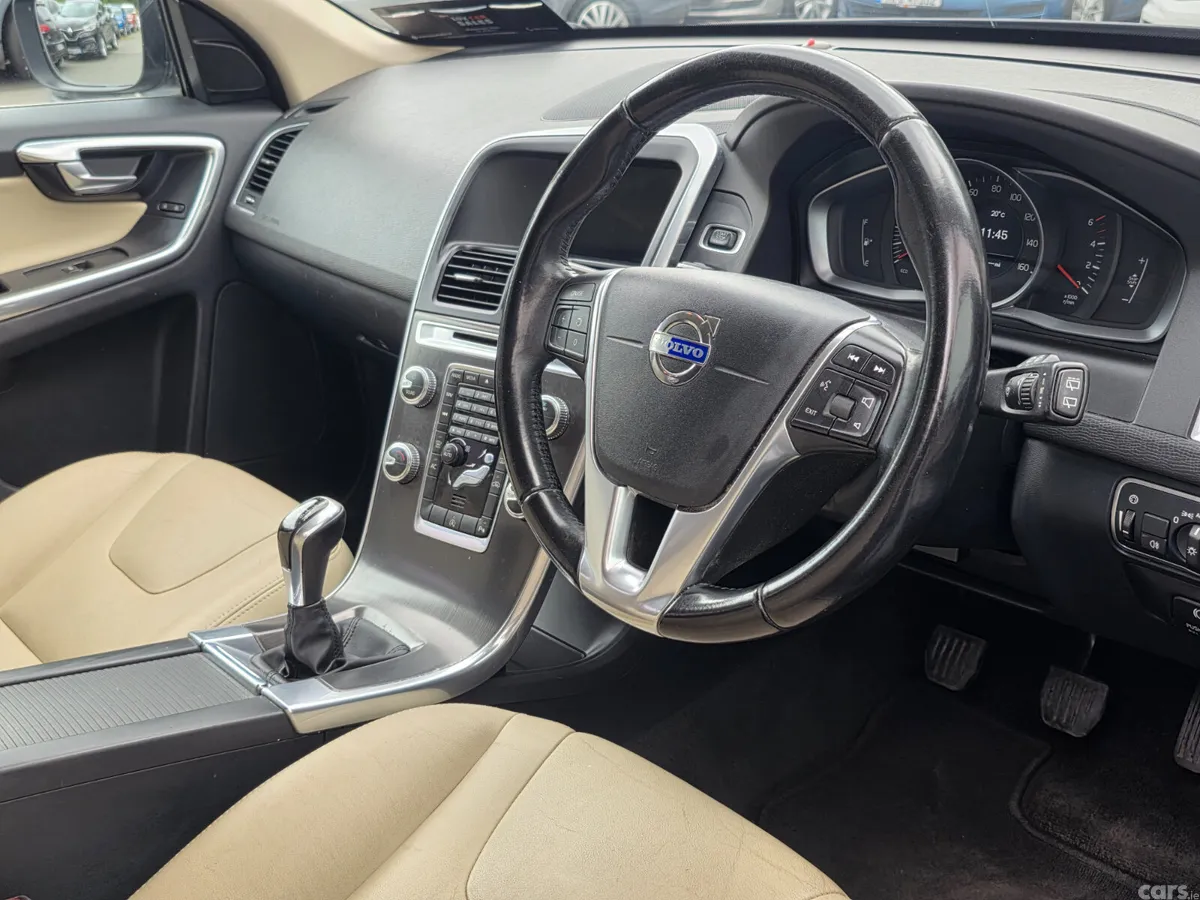 Volvo XC60 SUV, Diesel, 2014, Grey