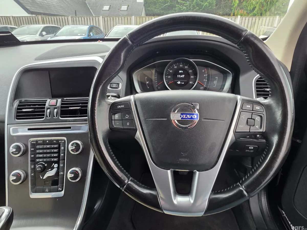 Volvo XC60 SUV, Diesel, 2014, Grey