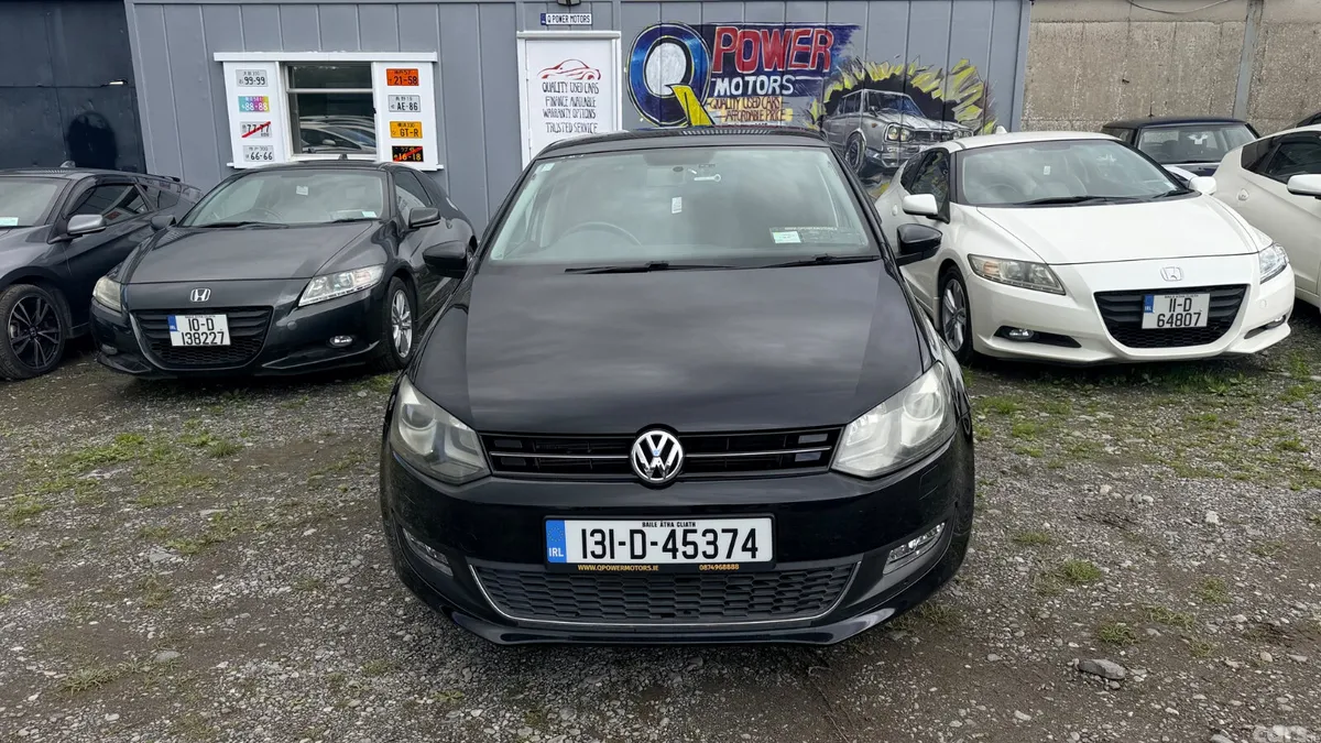 Volkswagen Polo Hatchback, Petrol, 2013, Black
