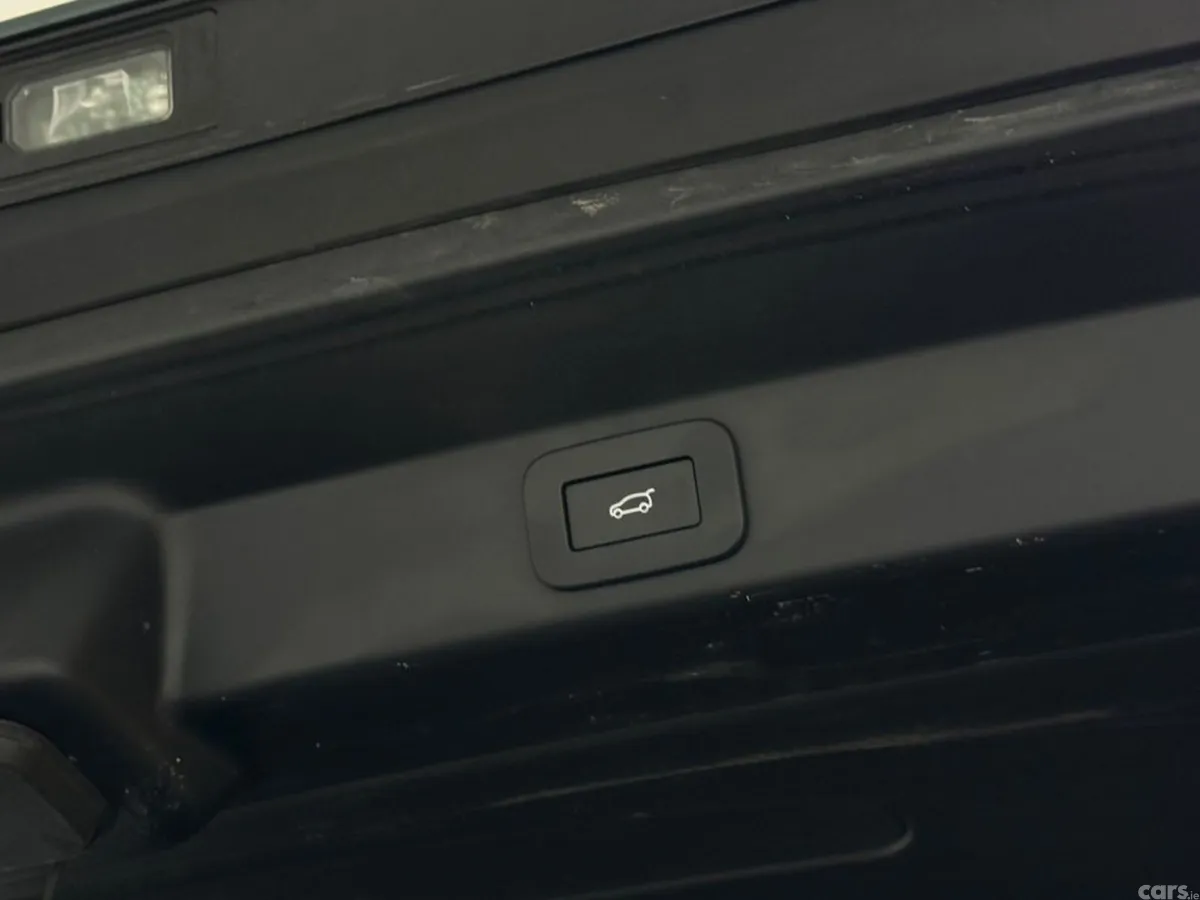 Land Rover Range Rover Sport SUV, Petrol Plug-in Hybrid, 2023, Green