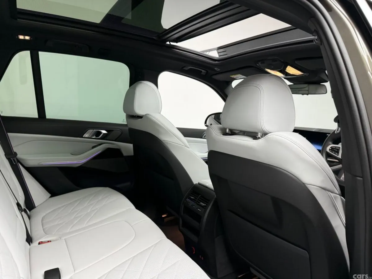 BMW X5 SUV, Petrol Plug-in Hybrid, 2025, Green