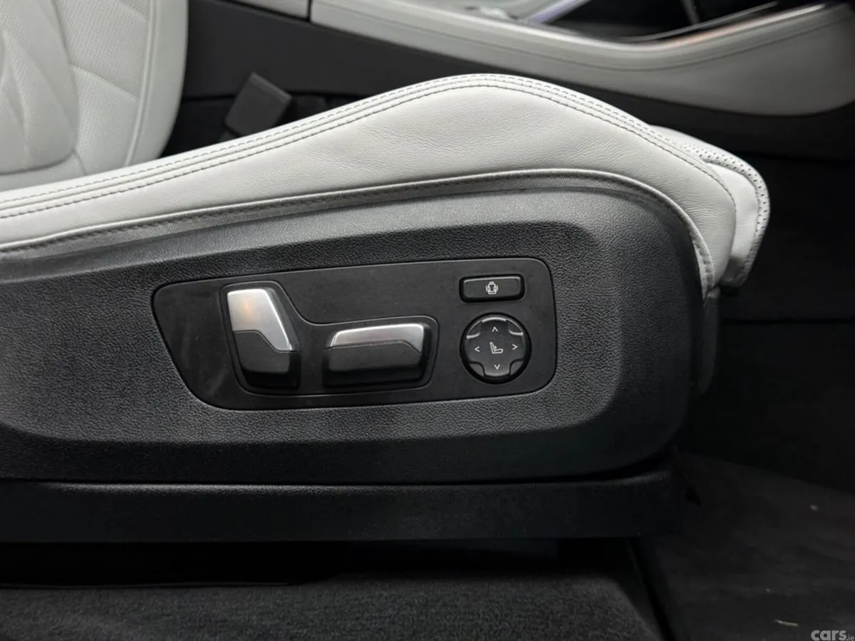 BMW X5 SUV, Petrol Plug-in Hybrid, 2025, Green