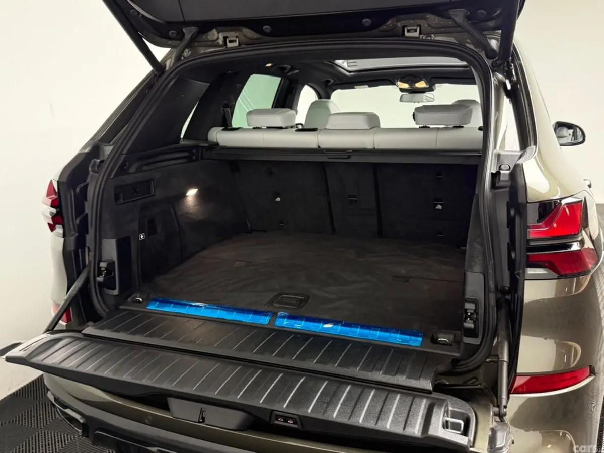 BMW X5 SUV, Petrol Plug-in Hybrid, 2025, Green