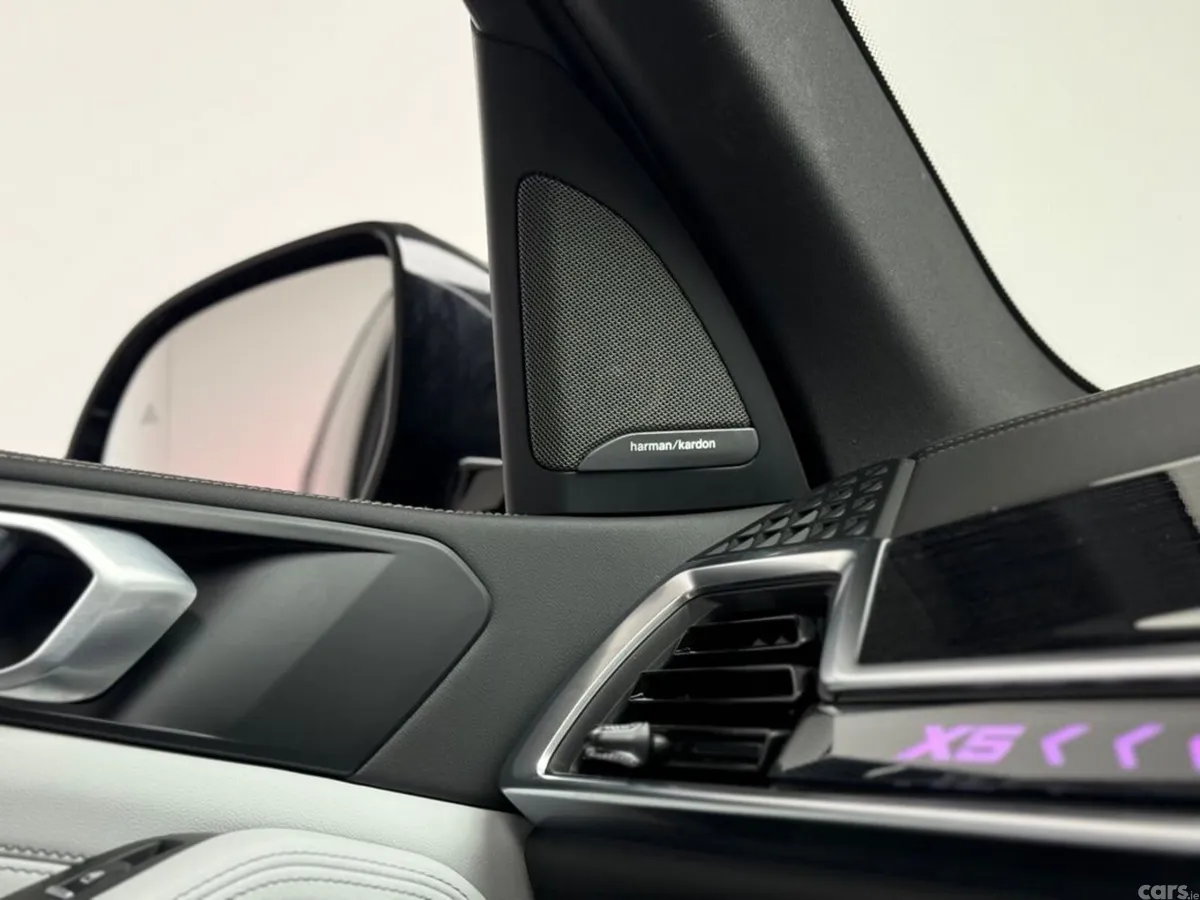 BMW X5 SUV, Petrol Plug-in Hybrid, 2025, Green