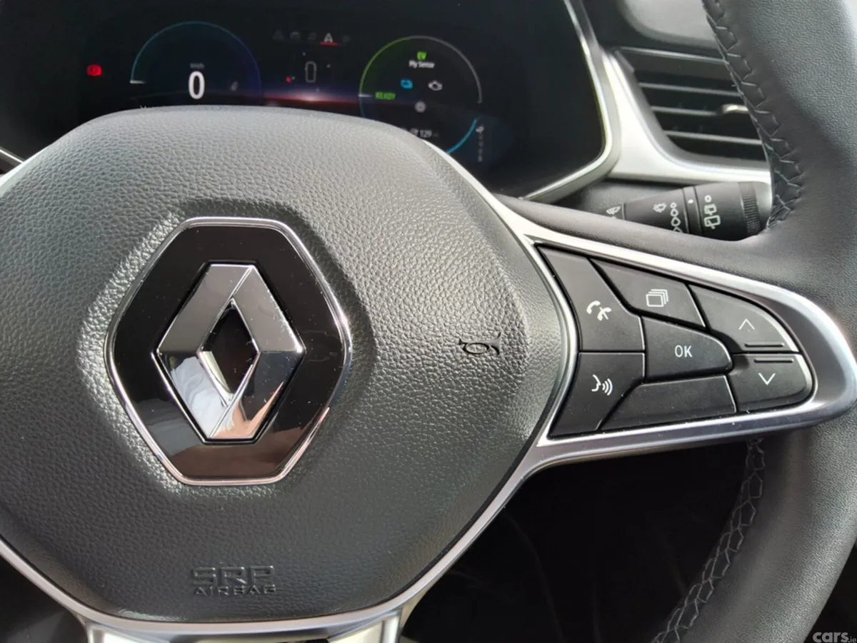 Renault Captur SUV, Petrol Plug-in Hybrid, 2023, Grey
