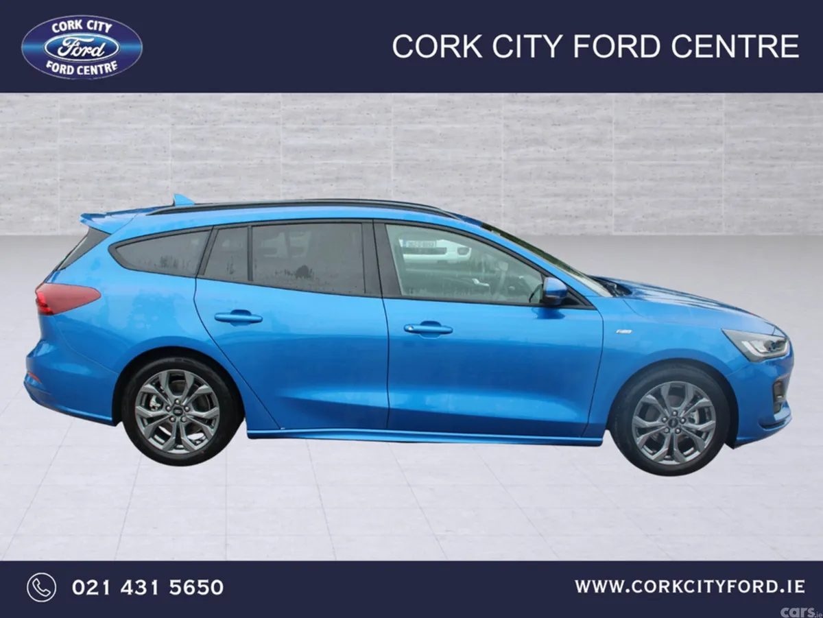 Ford Focus Estate, Petrol, 2026, Blue