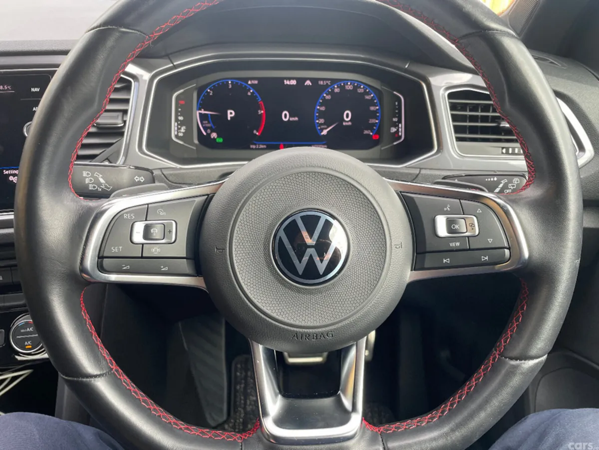 Volkswagen T-Roc SUV, Diesel, 2021, White