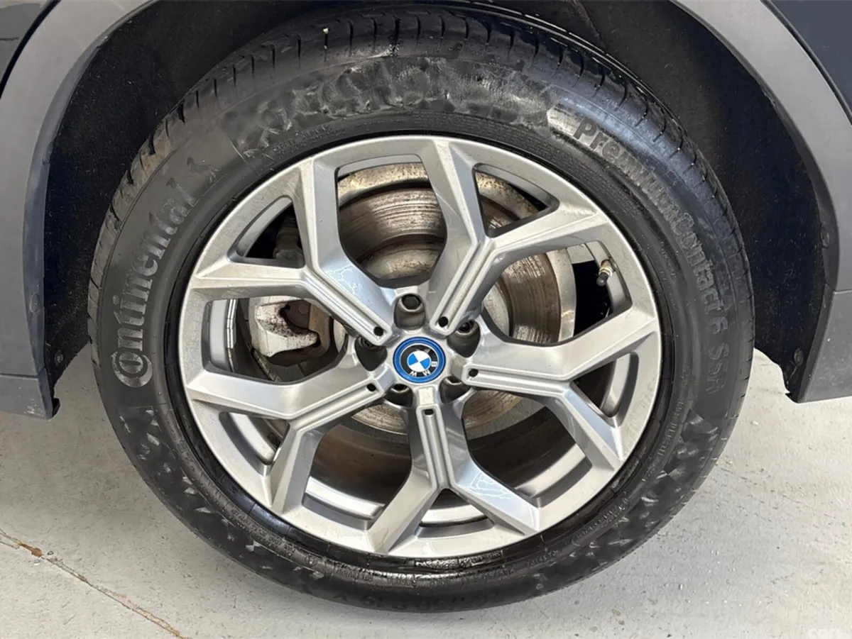 BMW X3 SUV, Petrol Plug-in Hybrid, 2023, Black