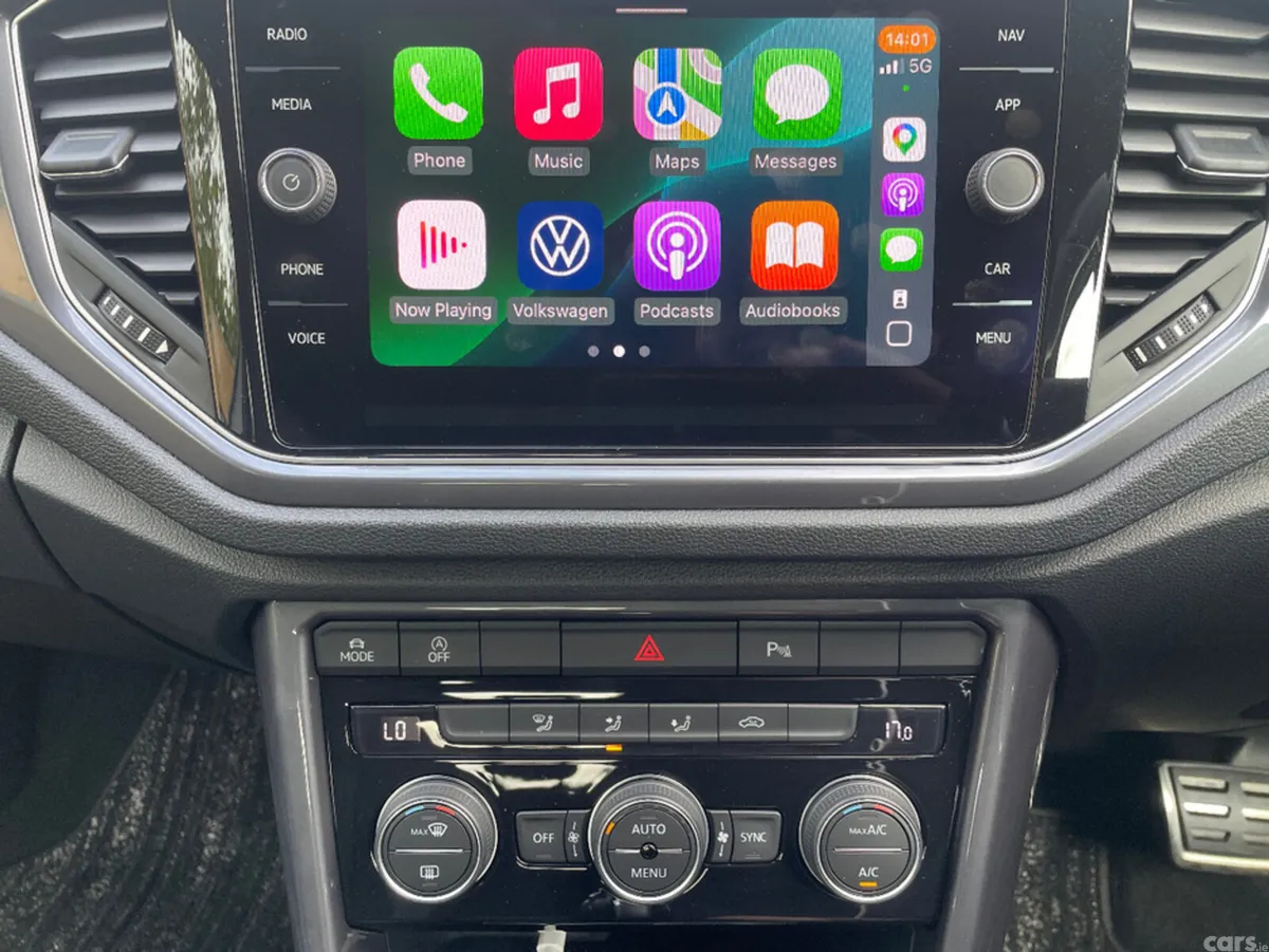 Volkswagen T-Roc SUV, Diesel, 2021, White