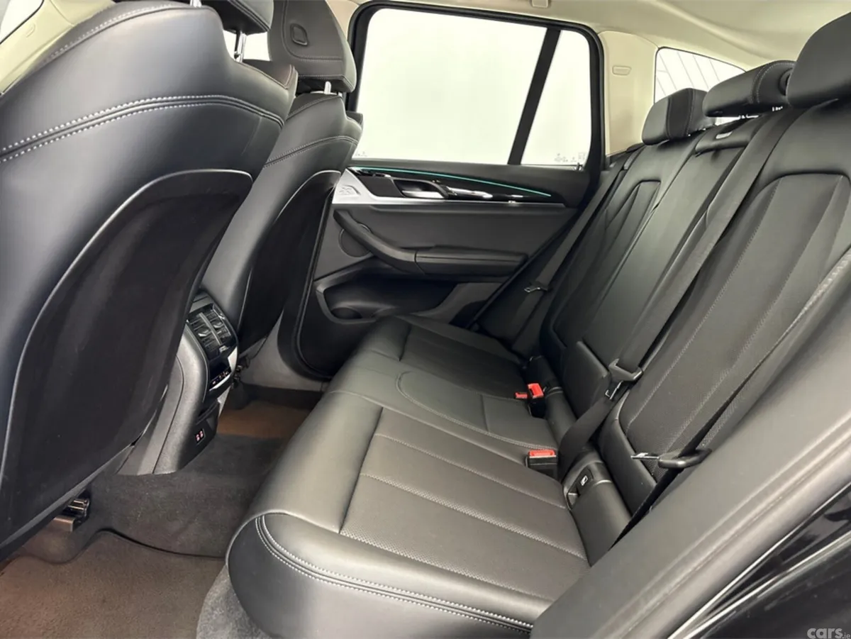 BMW X3 SUV, Petrol Plug-in Hybrid, 2023, Black