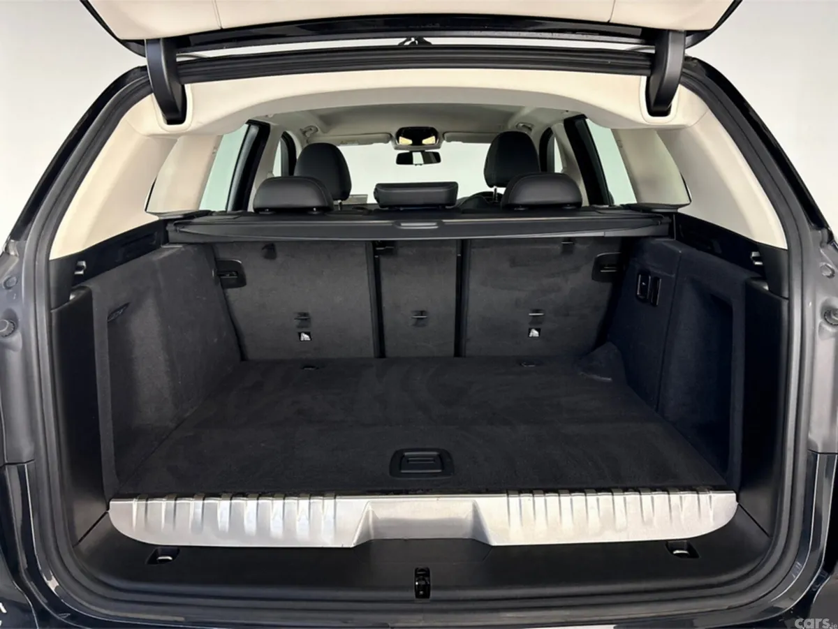 BMW X3 SUV, Petrol Hybrid, 2023, Black