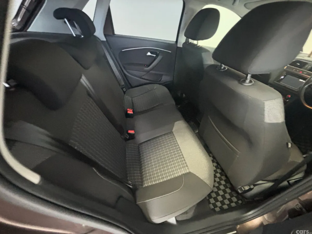 Volkswagen Polo Hatchback, Petrol, 2014, Brown