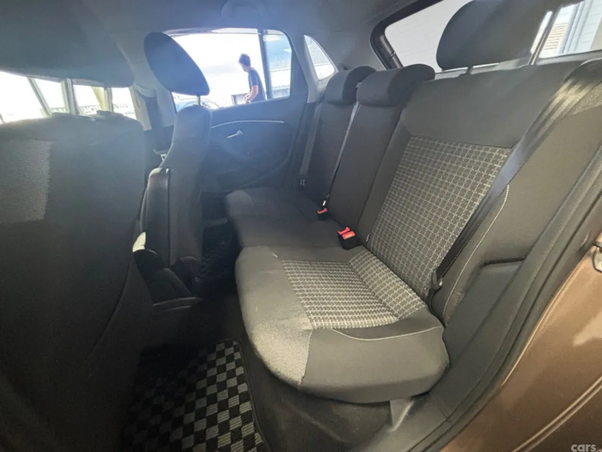 Volkswagen Polo Hatchback, Petrol, 2014, Brown