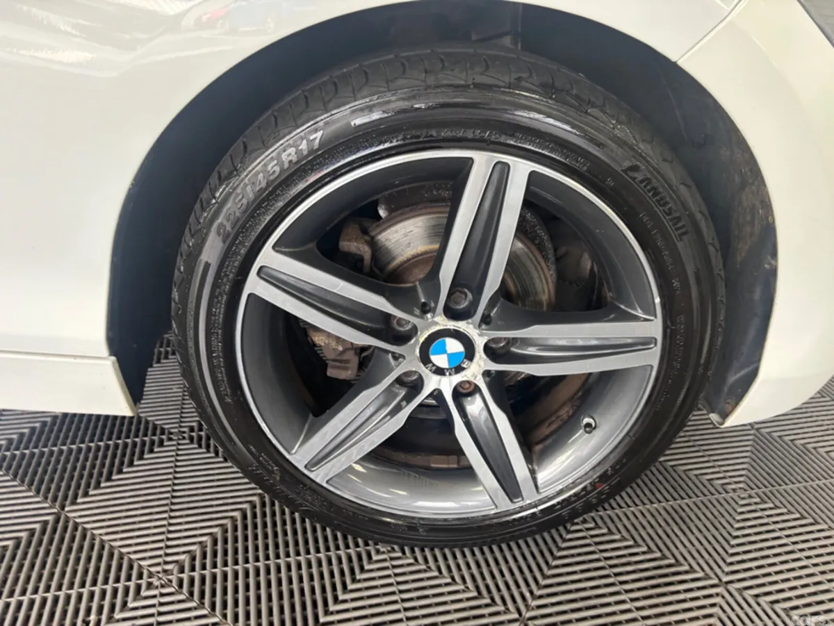 BMW 1-Series Hatchback, Diesel, 2015, White