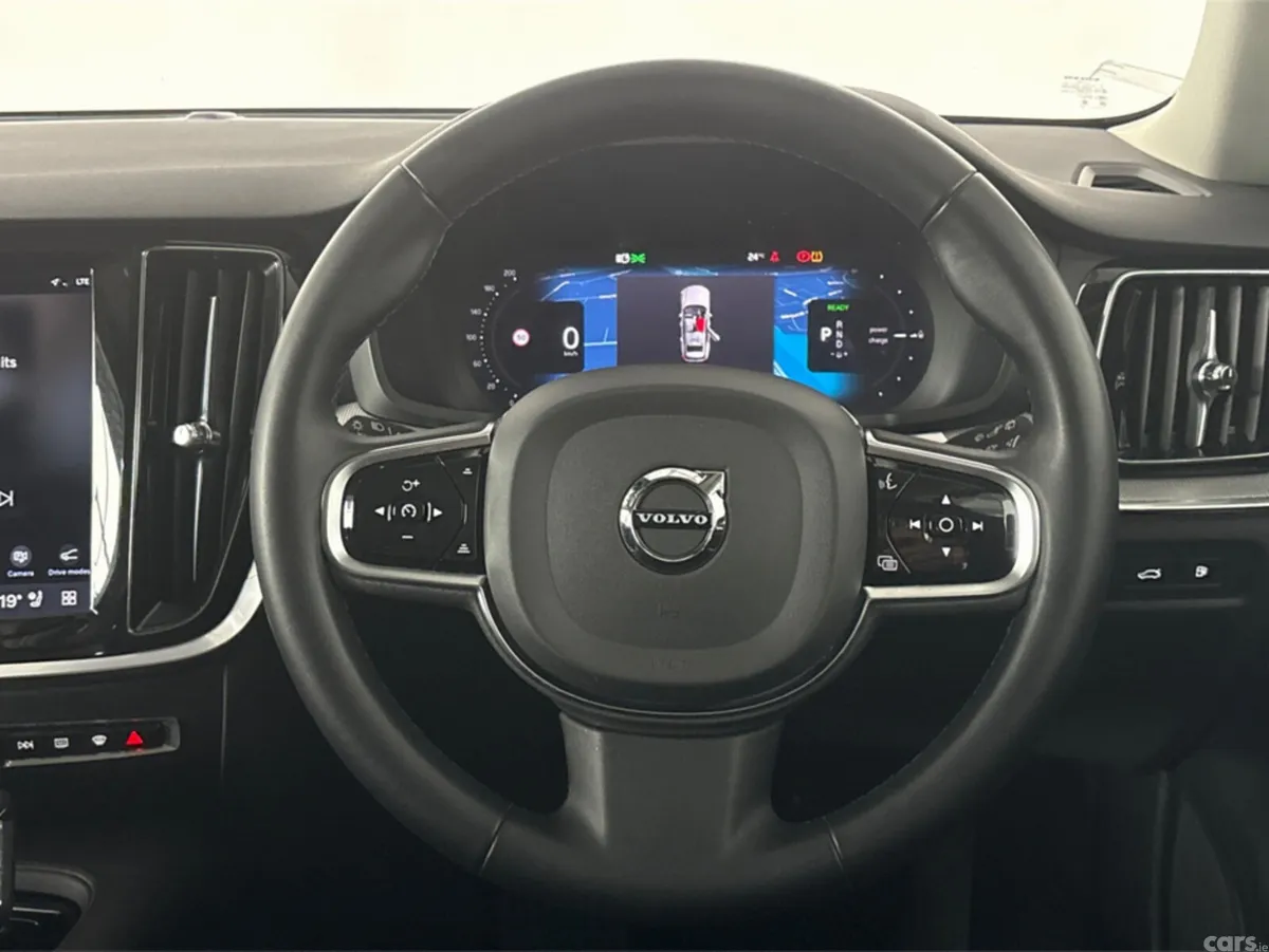 Volvo V60 Estate, Petrol Hybrid, 2023, Grey