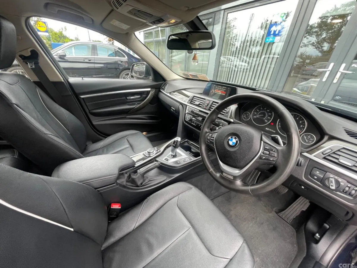 BMW 3-Series Saloon, Petrol Plug-in Hybrid, 2017, Blue