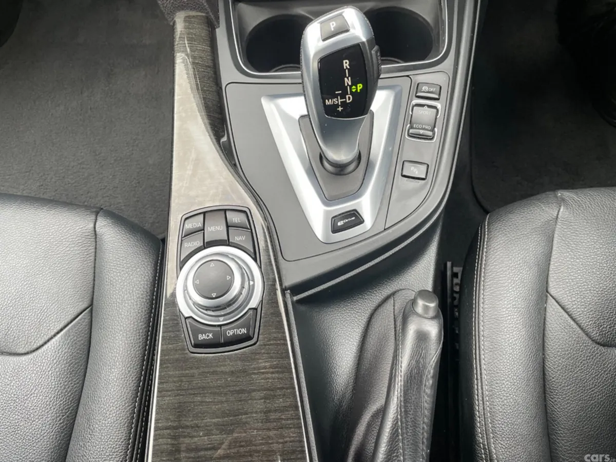 BMW 3-Series Saloon, Petrol Plug-in Hybrid, 2017, Blue